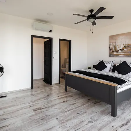 The Riverview 3br Luxury * Pieszczany