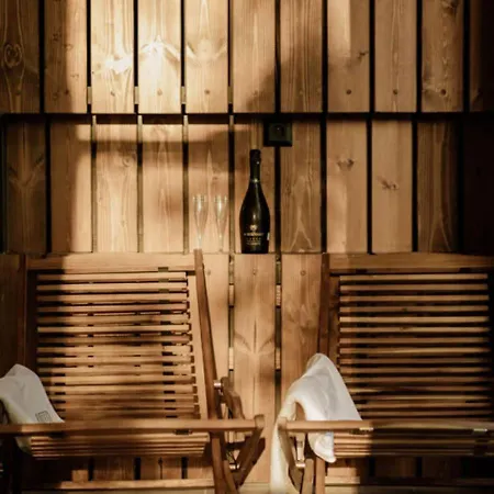 Апартаменты The Riverview Luxury Пьештяни